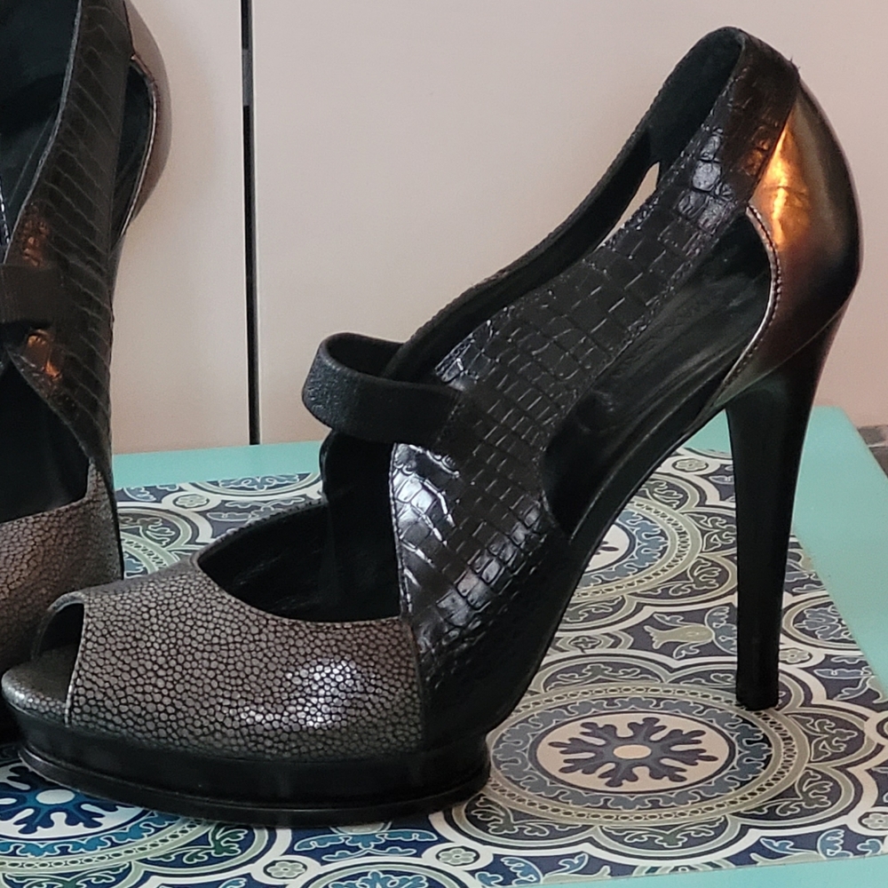 Multitonal 5" heels